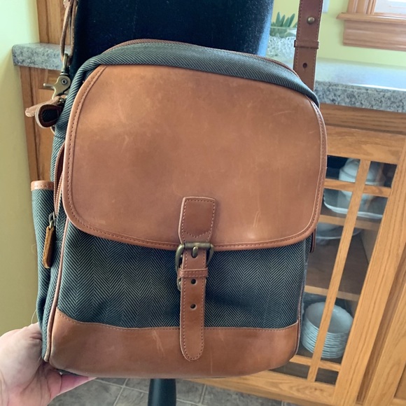 Lands' End Handbags - Lands End messenger cross body bag.